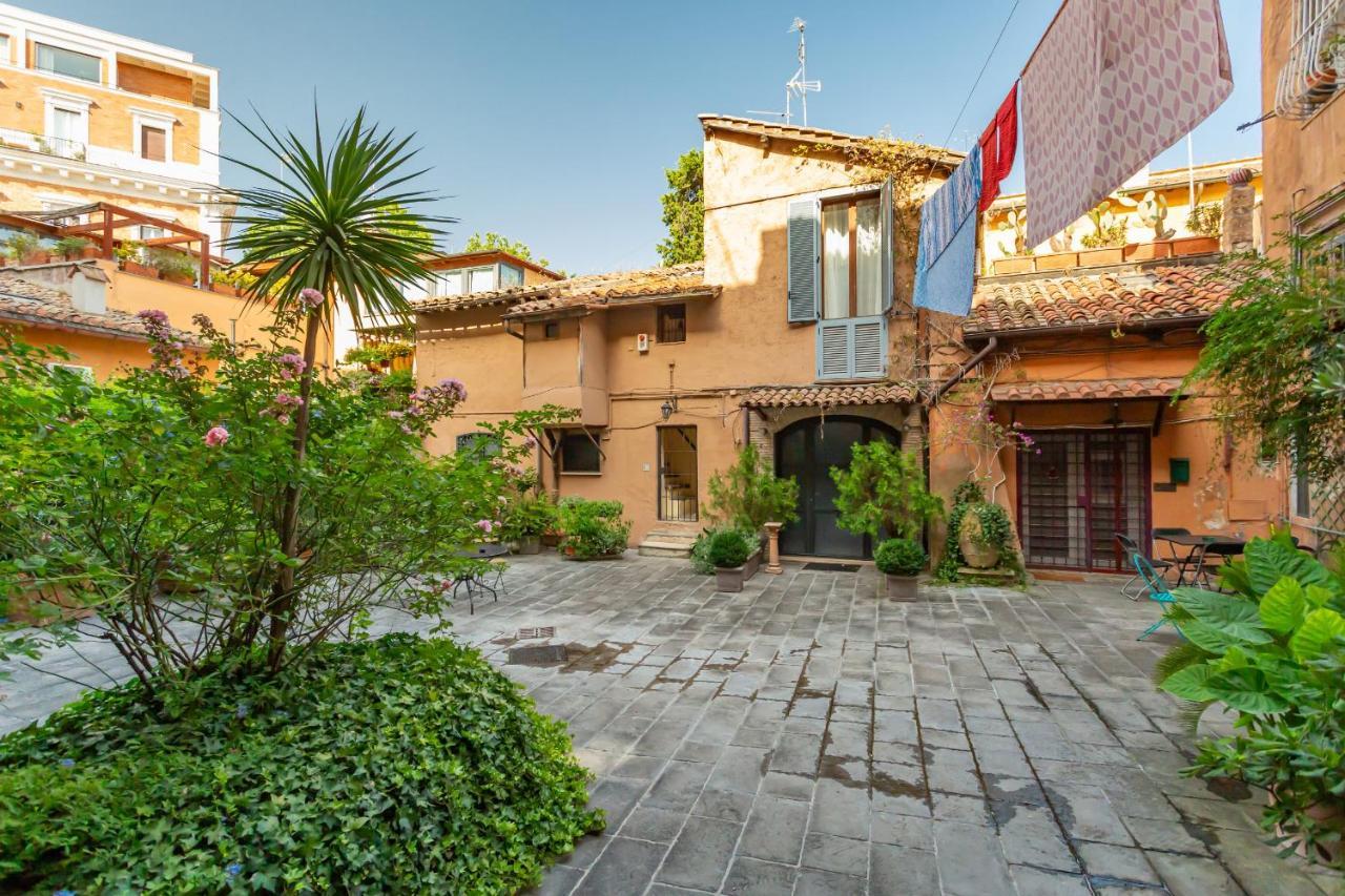 罗马Al Cortile Del Moro公寓 外观 照片